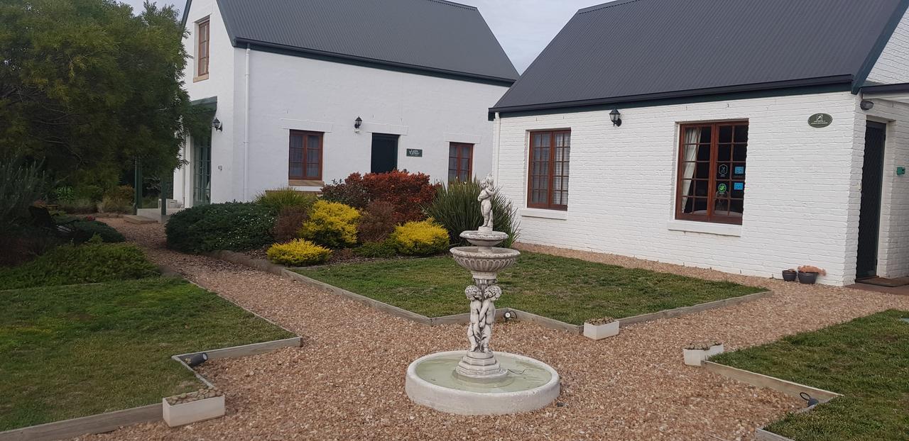 Richmond Barracks Hotel Exterior photo