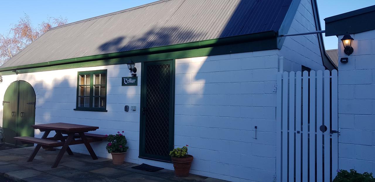 Richmond Barracks Hotel Exterior photo